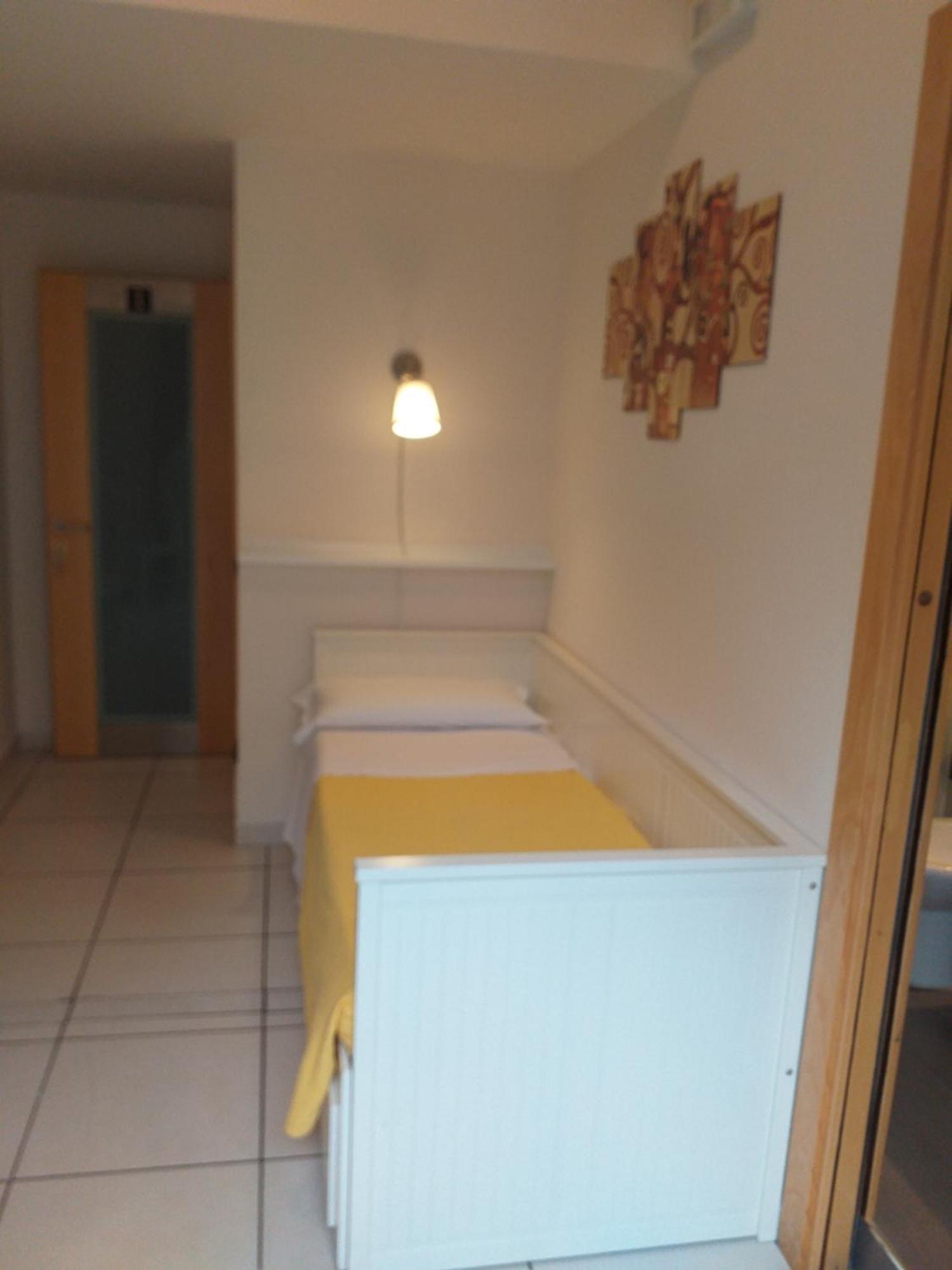 Beb Pantarei Bed and Breakfast Νάπολη Δωμάτιο φωτογραφία